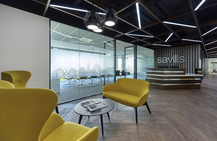Savills Dubai luxury brokerage website